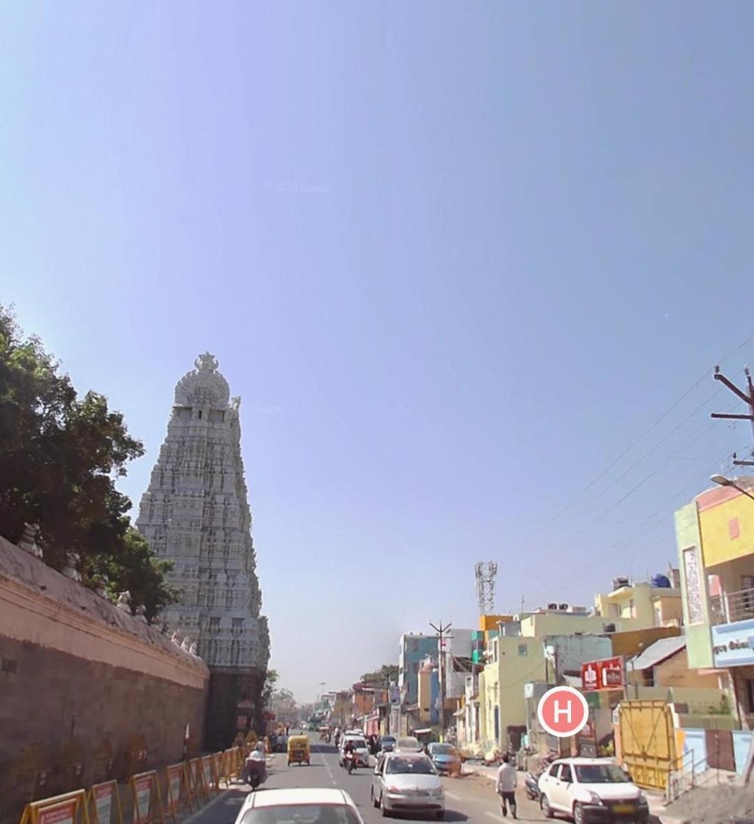 ホテル Saptagiri House Tiruvannāmalai エクステリア 写真